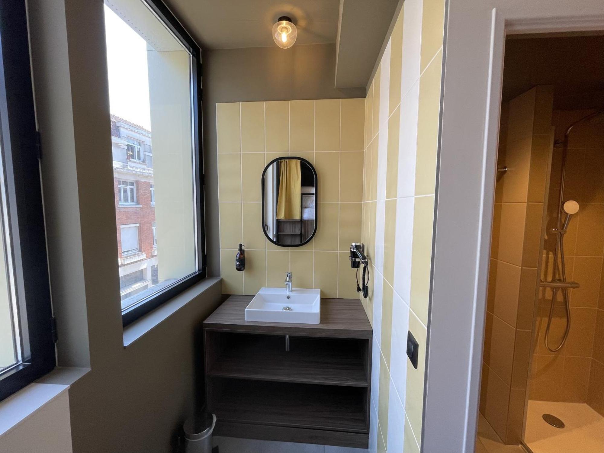 Jost Hostel Lille Centre Zewnętrze zdjęcie
